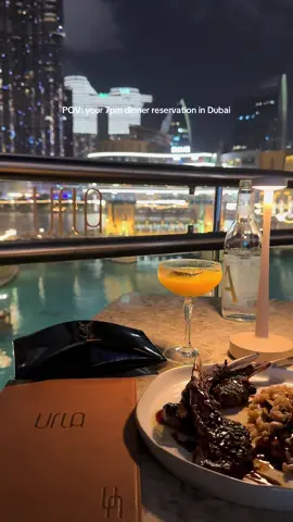 POV: your 7pm dinner reservation in Dubai  #solotrip #solotravel #dubai #dinnerdubai #urla