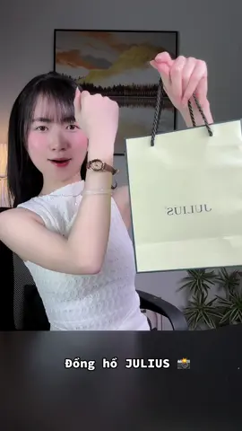 Mua được em đồng hồ nhỏ xinh chính hãng k cần phải xách tay nữa nha mb📸✨ #xuhuong #dongho #donghojulius #meozbasic 