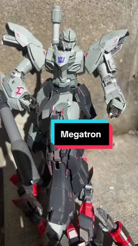 Custom sineju stein #gundam to #megatron from #transformers im really happy with how this build turned out! What do you think? #gunpla #gundamcommunity 