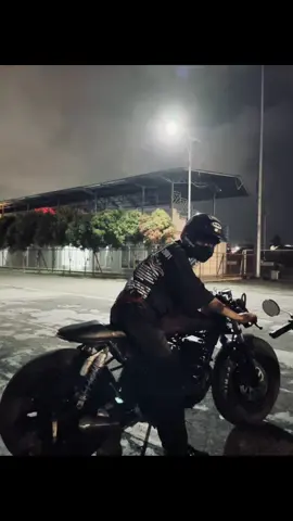 blar blarr lagi #caferacer #motorcustom #fotolive 