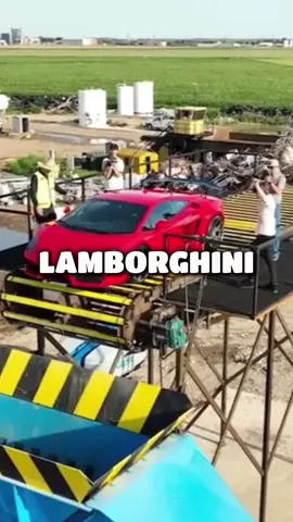 Pourquoi MrBeast détruit des Lamborghini plutôt que des Ferrari ? 🚗💨 #voiture #automobile #voituredesport #ferrari #lamborghini 