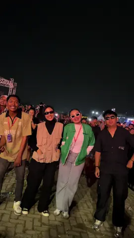 Versi rusuhhh wkwk @Rinahandayaniii @Sagibois @𝒅𝒆𝒏𝒊_𝒂𝒅𝒊𝒕𝒊𝒂 @GUYONWATONOFFICIAL @zephyerproject  #zephyerproject #pelanggaran #guyonwaton #transerawaterpark 