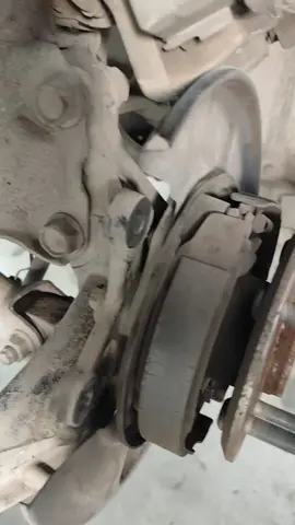 #tiktokuk🇩🇪 auto mechanic Hyundai Elantra bearing replacement 🛠️