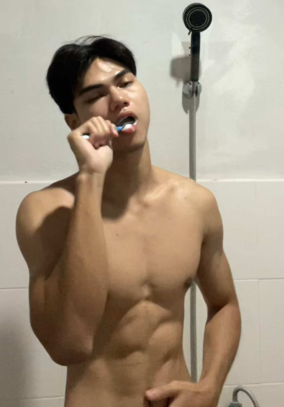 กลับมาปฏิบัติหน้าที่กันต่อ #ซีโม่ 