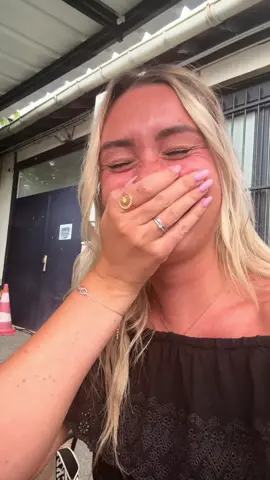 Faut vraiment être proche de moi pour avoir accès à cette version 😂😂😂 #trend #foru #pourtoi 