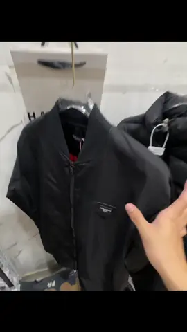 Khoác D&G khoá gập trần bông logo sau thêu full 3.x.x/k ‼️