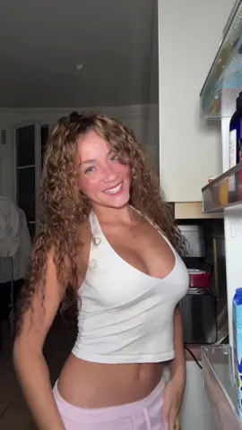 Réponse à @mymy dsl j’ai pas la vision de @kimberly kim - mais en tout cas je le prend TRÈS bien 🥹💖