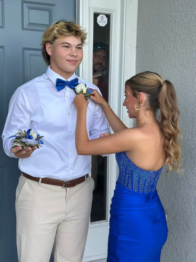 HOCO #dadsoftiktok #boyfriend #fypシ゚viral #dresstok 