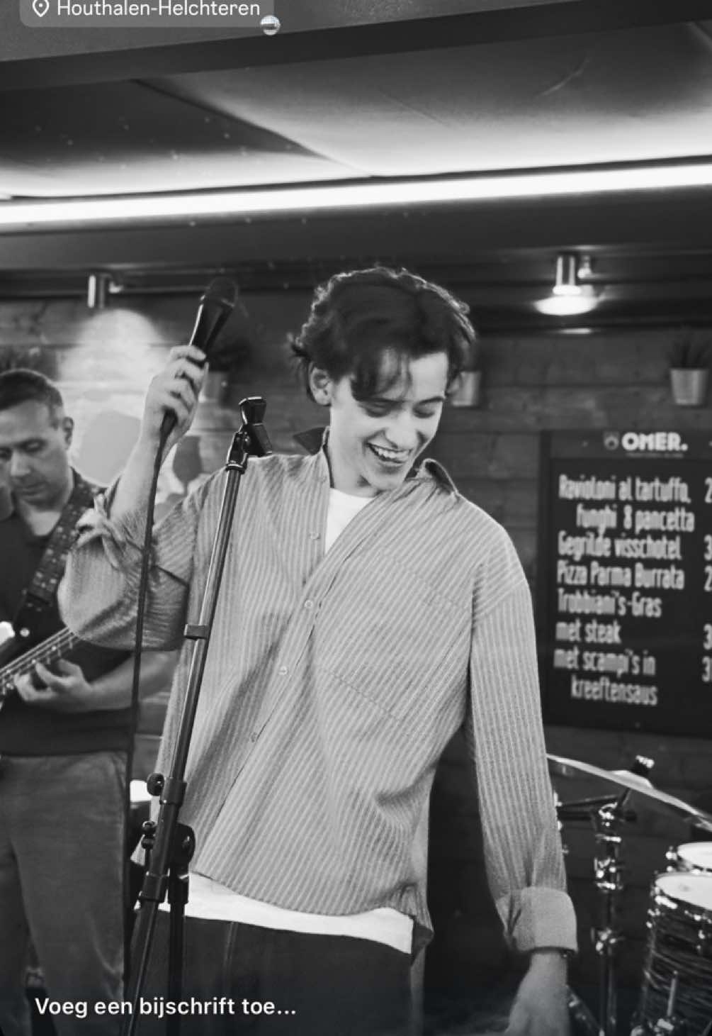 yellow - zion (overdrive) 💛 -Helchteren 27/09 <3 @zion.luts  #yellow #cover #zion #livemusic #fyp 