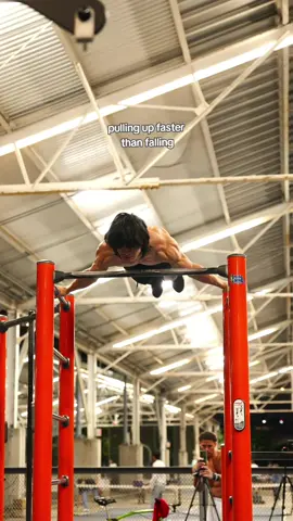 turning into a plane 🛬 . . . . . . . . . . #calisthenics #streetworkout #gym #GymTok #motivation #workoutmotivation #fyp #explorepage #pushup #pullup #explore #explorepage✨ #pullups #pullup #frontlever #muscleup 