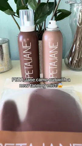 ✨ Glow like a pro at home  This Essential Bundle has everything you need for a flawless, sun-kissed tan — mousse, mist & mitt included. No streaks, no mess, just golden results 🌞 #SelfTan #GlowingSkin #TanningBundle #BeautyEssentials 