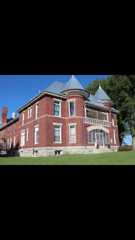 What did you do for national ghost hunting day? We went to Randolph county infirmary and General Stone Mansion in Indiana 👻 #paranormalinvestigation #paranormal #paranormalinvestigators 