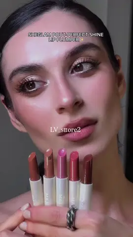 SHEGLAM Lip Gloss with plumbing . .   لب ستك كلوس من شيكلام 💜🪻. تكدرون تطلبوها من البيج وتوصلكم وين ما تكونون 🚚💜