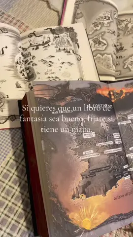 Amando los libros de fantasía 🍂🕯️#libros #lectoras #librosdefantasia #BookTok 