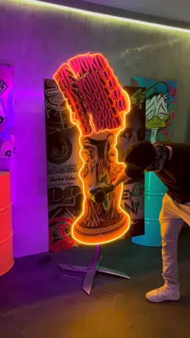 Los mejores con los mejores, puro Neon Art Mafia 🔥🙏🏼… #victormendivil #resinart #viral #arte #fyp 