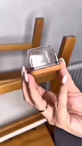 Protetor de pé de cadeira em silicone 🪑✨ Evita riscos no piso e reduz o barulho ao arrastar!   🔎 AJA-ATM-VDE #ProtetorDeCadeira #Silicone #ProteçãoPiso #CasaOrganizada #AcessóriosParaMóveis