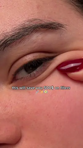 girliiies i found a way to save up on fillers!!🥹💸💰 i tried Matrixyl 10 Boosting Shot Ampoule and it gives instant fullness and bouncy skin effect, with routine use you can easily skip on fillers!!  #matrixyl #skin1004 #centella #skincareroutine #tiktokmademebuyit  @SKIN1004 US 