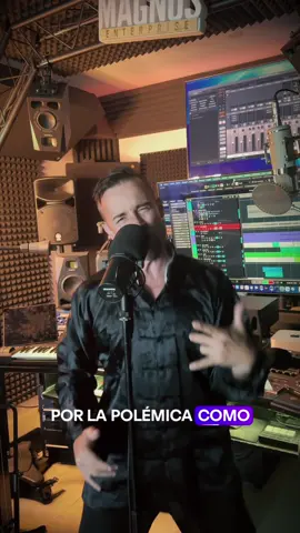 Me tuve que tirar #beef a mi mismo porque nadie logró hacerme uno digno. #rapespañol  nos vemos en noviembre en Buenos Aires y Santiago de Chile