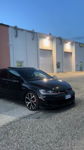 #golfgti #golfgtiperformance #golfgtitcr #wolsvagengolf #golfgtimk7 