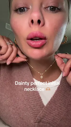 ✨Every lady in my life will be getting this for Christmas!  #initialnecklace #neckalce #giftideas #giftsforher #giftsforteens 