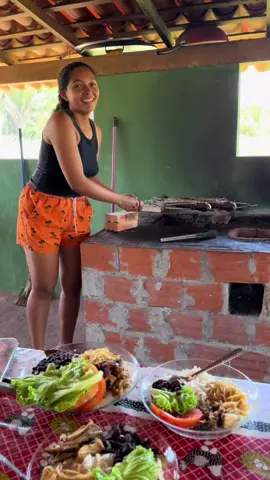 Almoço caprichado