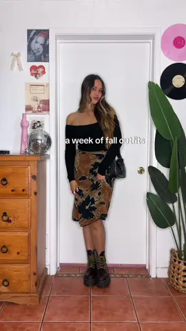A Week Of Fall Outfits 🧸🖤🍂✨ #fallfashioninspo #falloutfits #weekofoutfits #outfitinspo #OOTD 