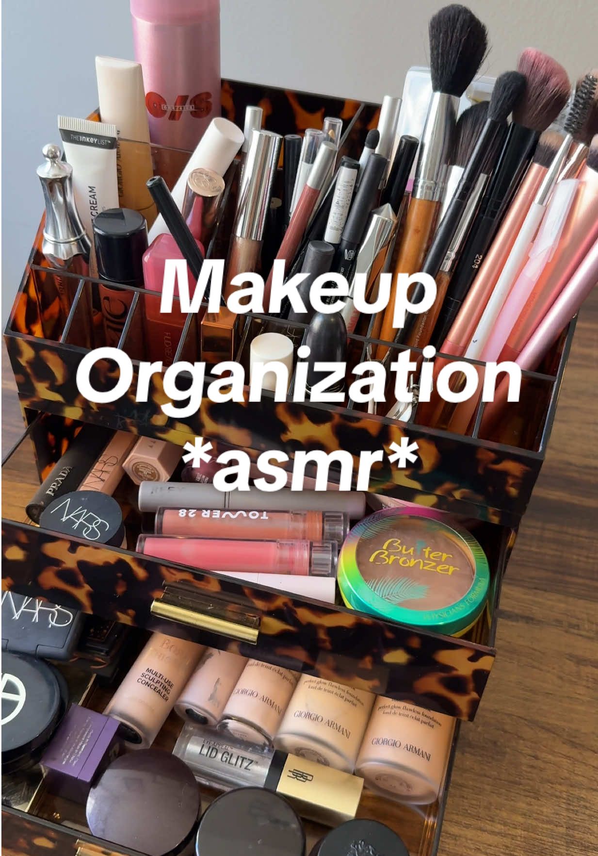 *asmr* Let’s organize my new makeup storage💄💋🐆  Storage from @target #target #targethaul #asmr #organization #makeup #makeupasmr #organizationasmr #storage #homedecor #homeorganization #Home #targetfinds #makeupaesthetic #makeupstorage #makeuporganization 