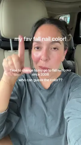 It’s honestly iconic and hands down the BEST nail color to ever exist! #opiobsessed #gelbuilder #fallnails #momtime #manipedi 