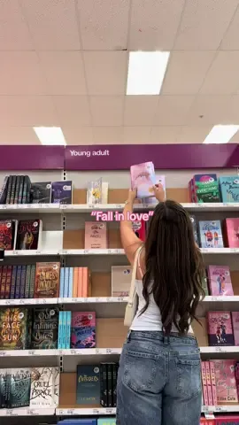 Cada vez que leo vuelvo a recordar el por qué me enamoré de los libros 💕💗 🥹 || ig: alinnabooks || #BookTok #readersoftiktok #bookish #fyp #trend 