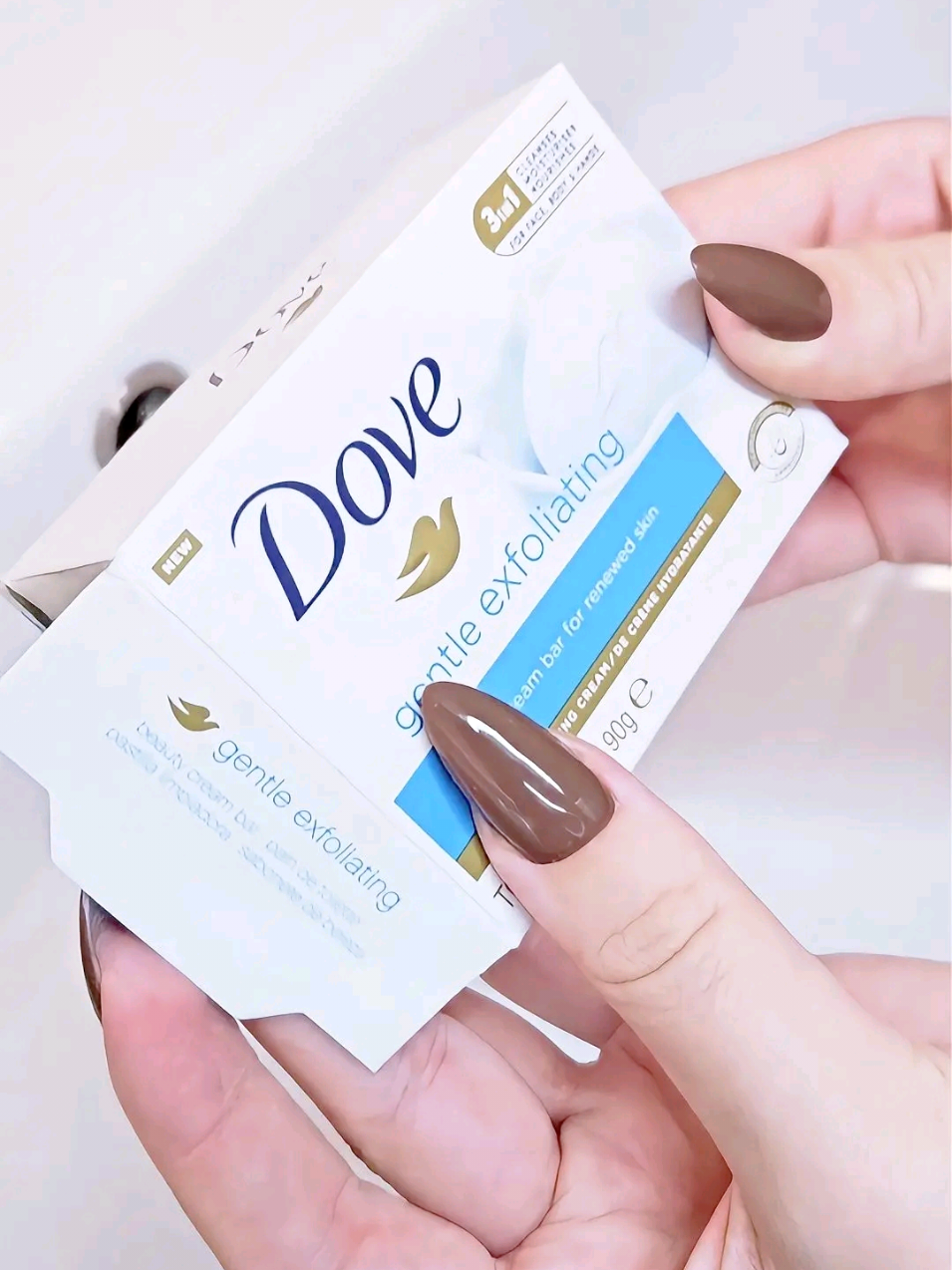 જ⁀➴ dove gentle exfoliating ⭒ if you want gentle exfoliation and love the scent of freshness, this soap is perfect for you ⊱⭒⊰  #dovesoap #productreview #foryou  #beauty  @Dove Beauty & Personal Care 