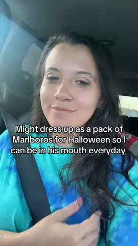 The fact he was behind me making this watching me swerve💆🏻‍♀️  #foryoupage #relatable #halloweencostumes #girlhumor #marlboroman 