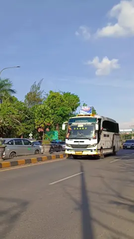 Kasih goyang tipis tipis dulu😬,nuhun buat mania pasteur dan sekitarnya yang sudah mantau🙌🏻#teamantibucin #trisyilatrans #trisyilatransrengganis #trisyilatranspariwisata #fyppppppppppppppppppppppp 