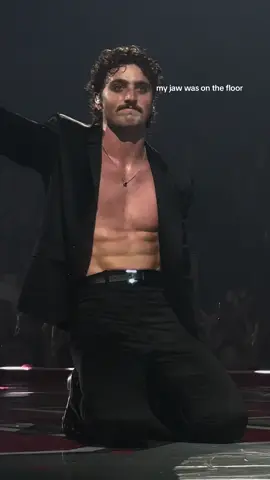 Save me Benson Boone I’m so serious #bensonboone #americanhearttour #sandiego #fyp 