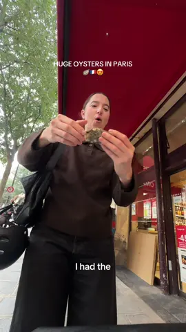 Huge oysters in Paris!! I found this oyster stand outside of a Franprix and am so lucky! Address: 📍 23 Rue de Bretagne, 75003 Paris #oysters #parisfoodie #parisfoodguide #frenchoysters 