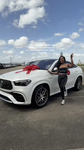 and before y’all come in the comments talking about gifting depreciating assets — they’re paid off, and I bought my mom a house in march. We’re building equity, thanqya!  #fyp #daytrading #stocks #trading #mercedes  
