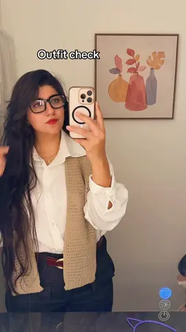 Girls’ Addictions in 3 Words: Camera, Style, Coffee”