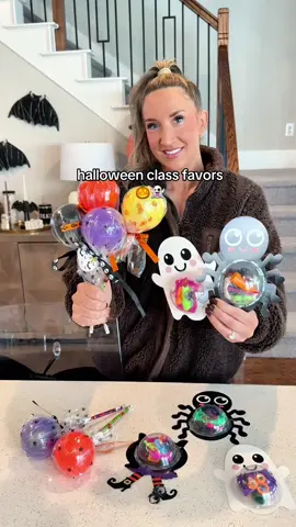 halloween favors in my Amazon under “class gifts”🎃🍬These two ideas are great for class gifts, party favors or for trick or treaters! Grab them while you can, these will go fast! Save & share with a friend and follow along for more ideas all holiday long! • • #kidstoys #kidsactivities #kidshalloween #kidscrafts #screenfreeplay