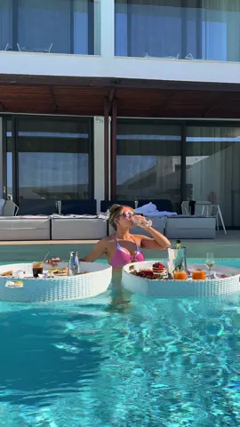 This upgrade 🥰🥹  back at our honeymoon destination in Rhodes and we were given a room upgrade and it even had a double pool, I also haven’t left the pool since 😅 not only that, wait till the end to see that we got a floating breakfast too🥹😭 #vacationtime #roomupgrade #rhodes #gennadigrandresort #floatingbreakfast 