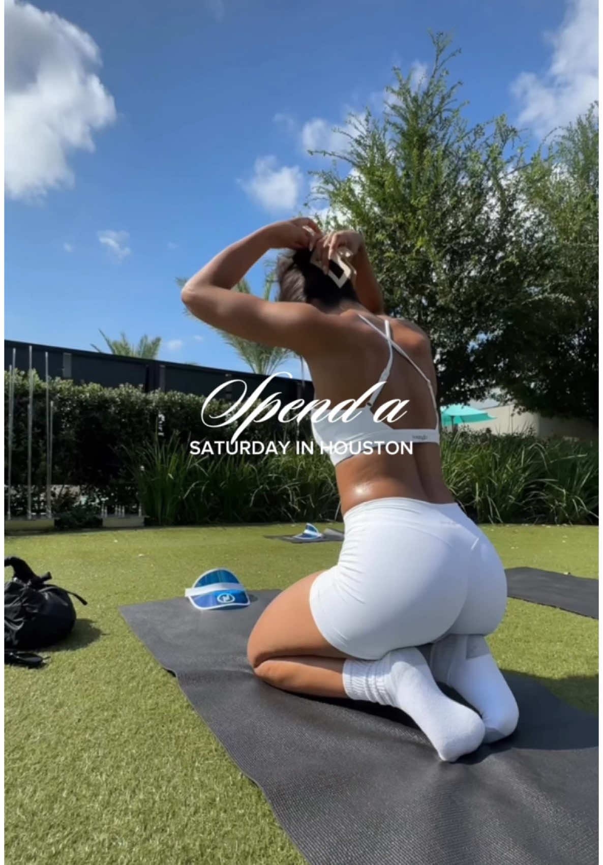 unfortunately I do love: busy Saturdays 🩰🍸⛅️ #pilates #houston #jetsetpilates #thompsonhotel #houstonfitness #thingstodoinhouston #houstonmodel 