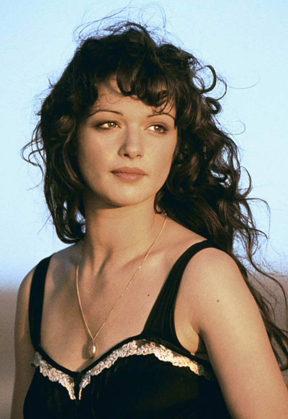 🌹rachel weisz as evelyn in the mummy changed my brain chemistry idc 🧎🏻 // #themummy #film #wlw #fyp #slideshow 