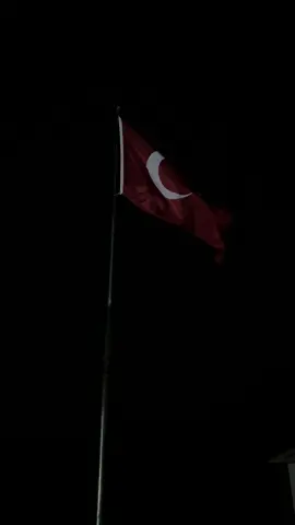 Mor dağlar K.Irak 🏔️🇹🇷.                                #fyp #fy #keşfetbeniöneçıkar                                               #bayrak #türkiye🇹🇷 