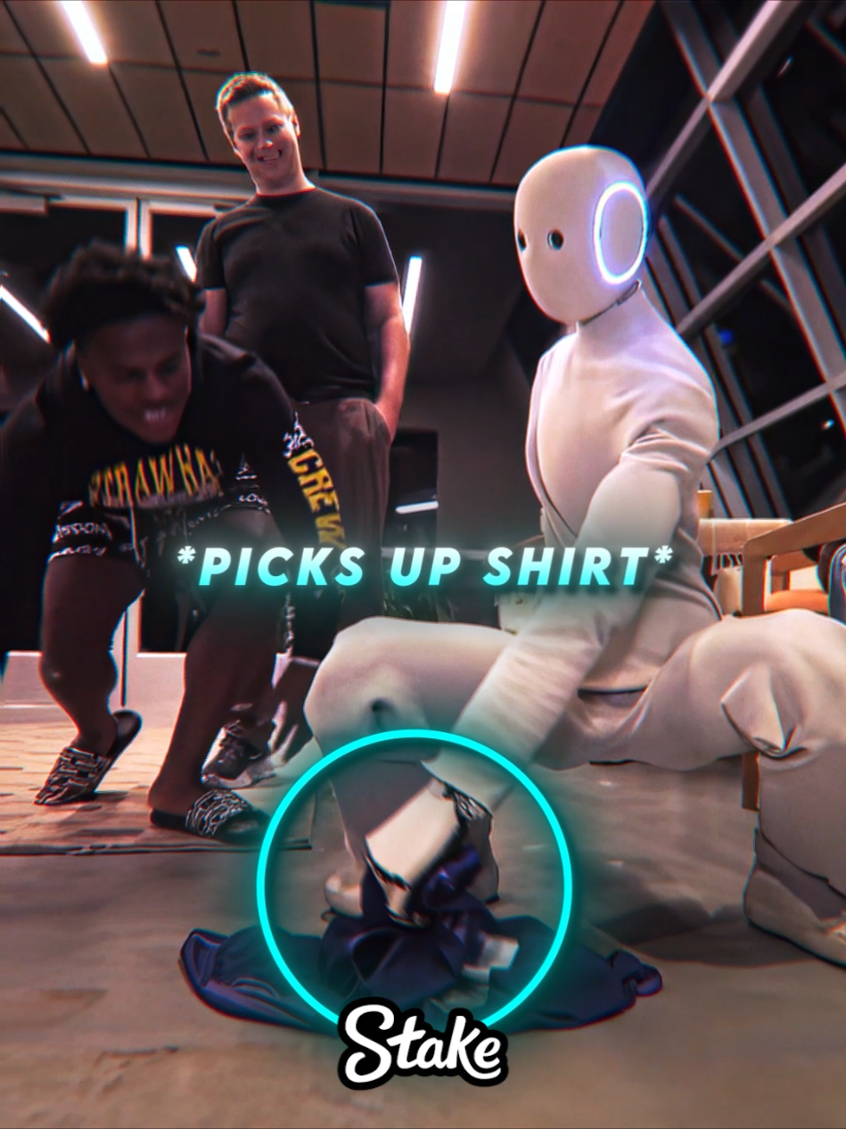 We made the right robot famous ❤️‍🩹❤️‍🩹 #ishowspeed #ronaldo #messi #edit 