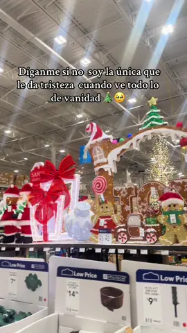 Quien más extraña a su familia 🥺 más en estas fechas 🎄🎅 . . . #navidad#decoracionnavideña #navidaddelospobres#jessica280 