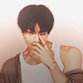 deixa eu te ver :( #yangjeongin #i_n #straykids #kpop #funk @✧   🔍: jeongin, edit straykids, i.n, skz