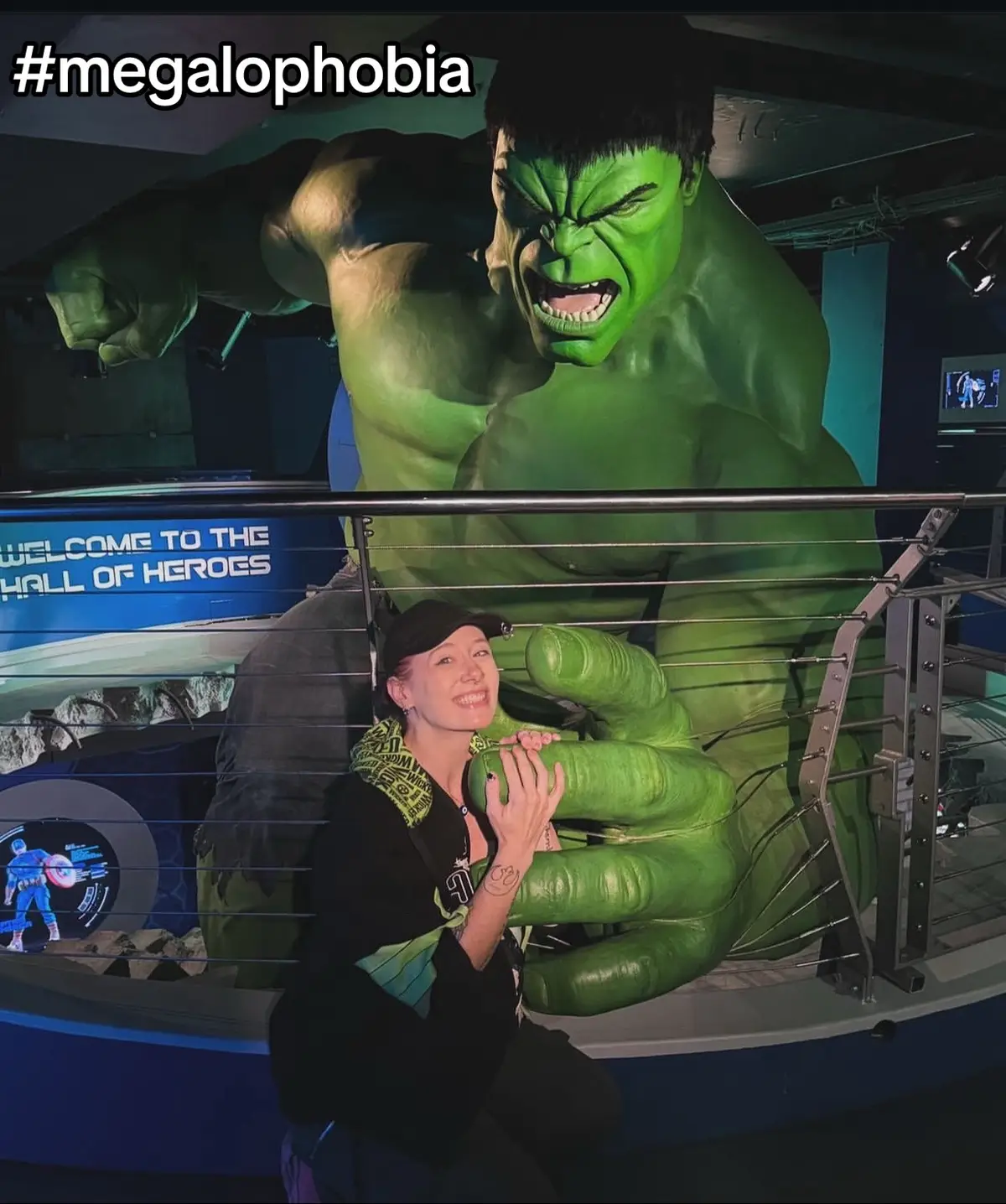 I have megalophobia and always have (phobia of huge things). I could’ve let my phobia stop me from taking a photo with Big Hulk but I refused to let it win. Face your fears #megalophobia #thehulk #marvel #london #madametussauds 
