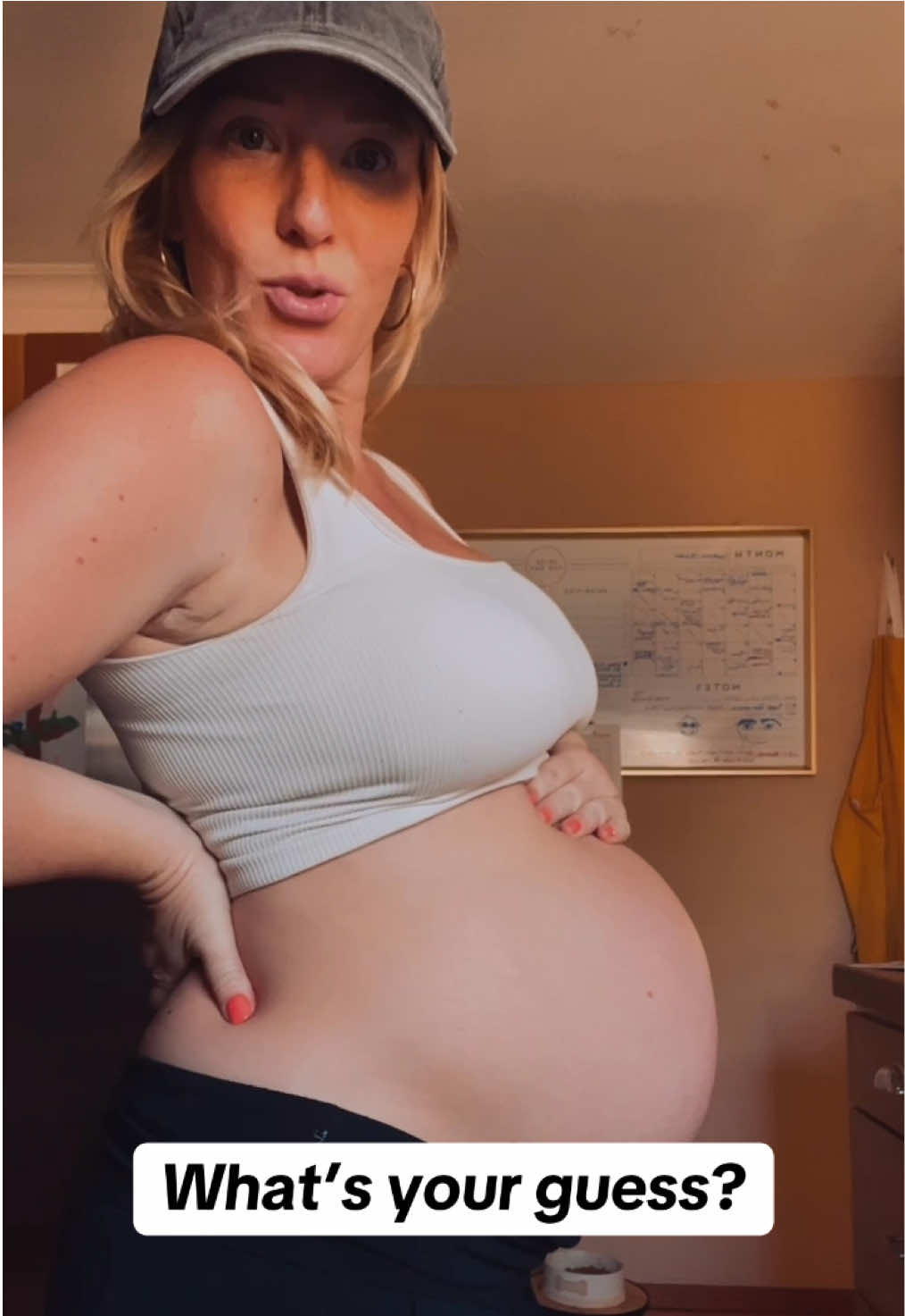 Babies love a full moon 🌕  So excited to put this baby girl in her parents arms 🥰 #surrogacy #parenting #38weeks #duedate 