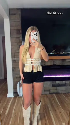 @Edikted 🔥 #top #fashioninspo #edikted #fashion #OOTD 