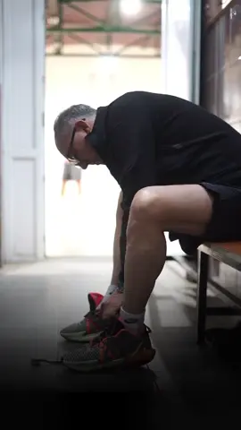 Lidhja ime me basketbollin është e hershme por futbolli prizrenas ka prodhuar shumë yje e heronj si Vedat Muriqi, Përparim Thaçi e shumë të tjerë!  Shkruani në komente nësë e pëlqeni futbollin apo basketbollin ⚽️🏀