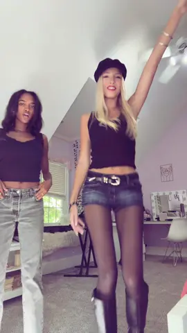 seeing @Addison F YEEAAAHHHH