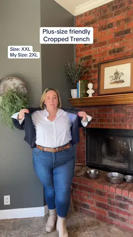 This cropped trench far exceeded my expectations! It’s the perfect addition to your fall wardrobe, and it’s plus-size friendly! #plussizefashion #plussizejacket #plussizeedition #trenchcoat #trenchcoatoutfit 